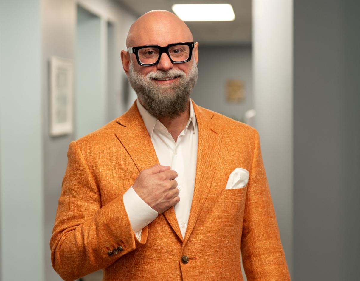 Dr. Jason Hanyon headshot image